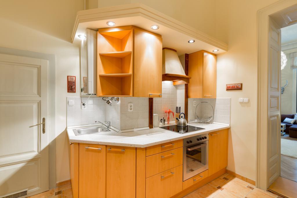 Wonder Deer Lux Apartment At The Parliament Self Check-In Budapest Luaran gambar
